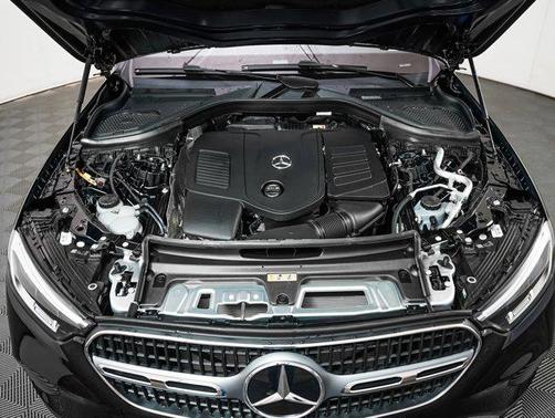 2025 Mercedes-Benz GLC 350e Base