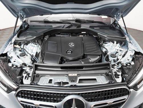 2025 Mercedes-Benz GLC 350e Base