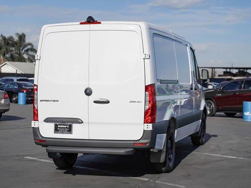 2026 Mercedes-Benz Sprinter 2500 Standard Roof