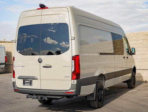 2026 Mercedes-Benz Sprinter 2500 High Roof