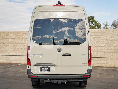 2026 Mercedes-Benz Sprinter 2500 High Roof