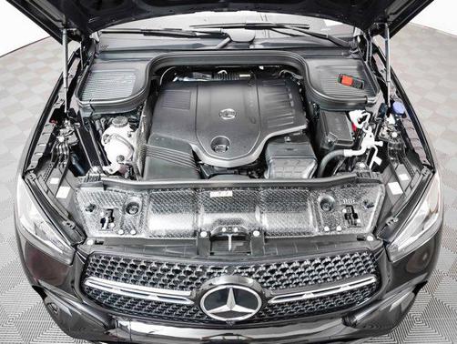 2025 Mercedes-Benz GLE 450 4MATIC