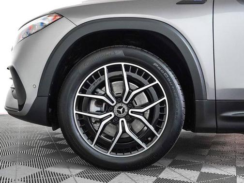 2022 Mercedes-Benz EQB 300 4MATIC