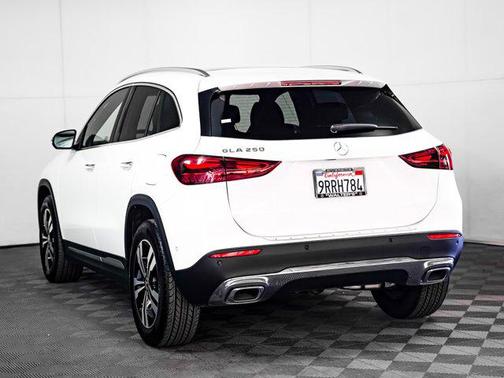 2025 Mercedes-Benz GLA 250 4MATIC