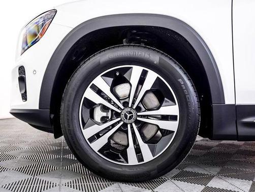 2026 Mercedes-Benz GLB 250 Base