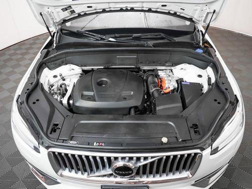 2021 Volvo XC90 Recharge Plug-In Hybrid T8 Inscription 7 Passenger