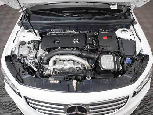 2025 Mercedes-Benz GLB 250 Base