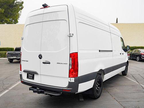 2025 Mercedes-Benz Sprinter 3500XD High Roof
