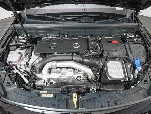 2025 Mercedes-Benz GLB 250 Base
