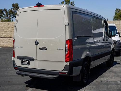 2025 Mercedes-Benz Sprinter 2500 Standard Roof