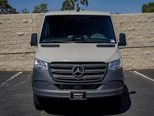 2025 Mercedes-Benz Sprinter 2500 Standard Roof