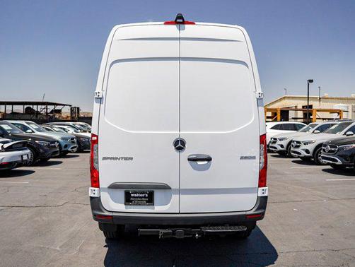 2025 Mercedes-Benz Sprinter 2500 High Roof