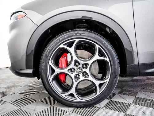 2024 Alfa Romeo Tonale Veloce EAWD