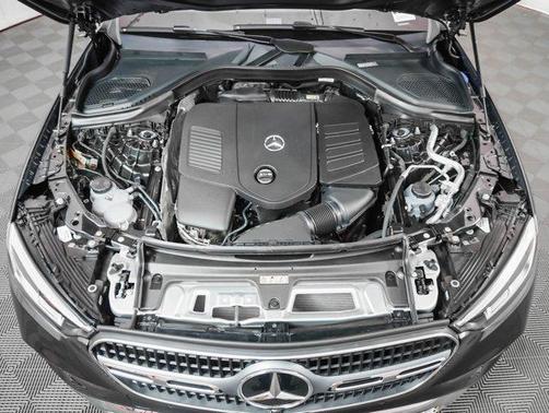 2025 Mercedes-Benz GLC 350e Base