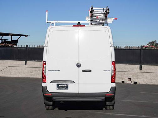 2025 Mercedes-Benz Sprinter 2500 Standard Roof