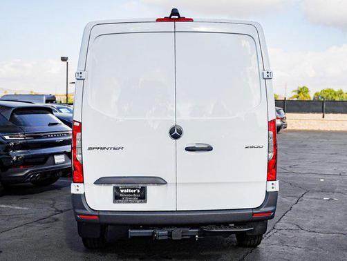 2025 Mercedes-Benz Sprinter 2500 Standard Roof