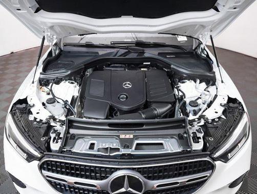 2025 Mercedes-Benz GLC 350e Base
