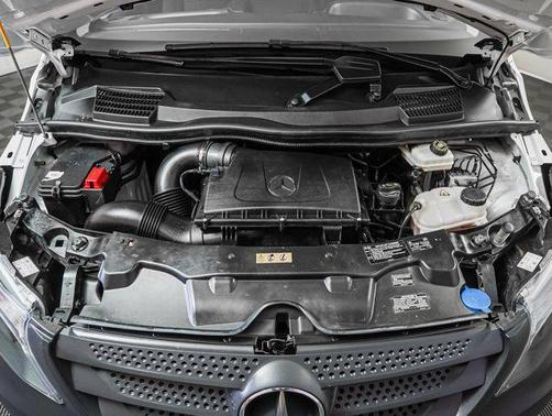 2021 Mercedes-Benz Metris Base