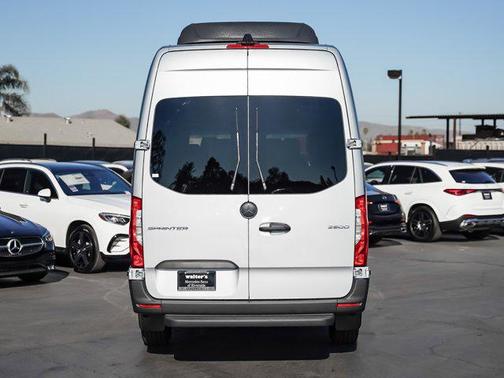 2025 Mercedes-Benz Sprinter 2500 High Roof