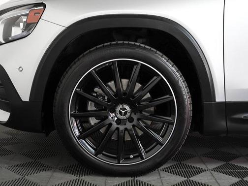 2021 Mercedes-Benz GLB 250 4MATIC