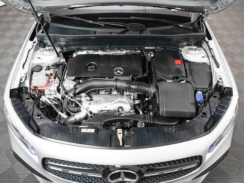2021 Mercedes-Benz GLB 250 4MATIC