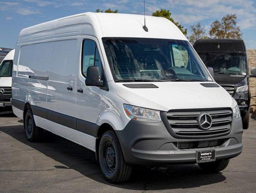 2025 Mercedes-Benz Sprinter 2500 High Roof