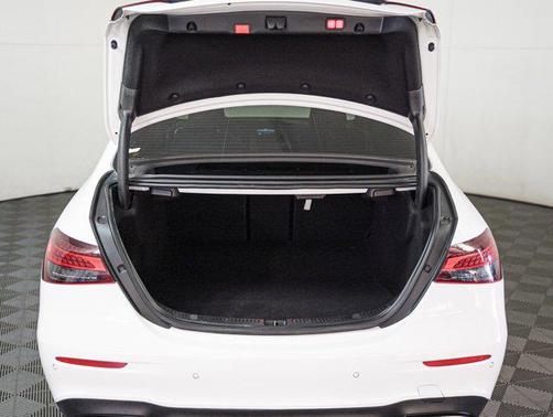 2022 Mercedes-Benz E-Class E 350