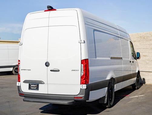 2026 Mercedes-Benz Sprinter 2500 High Roof