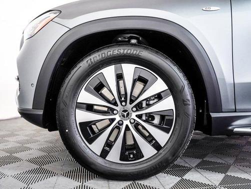 2025 Mercedes-Benz GLE 450e 4MATIC
