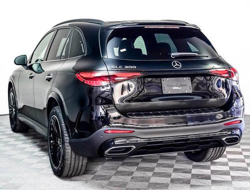 2026 Mercedes-Benz GLC 300 Base