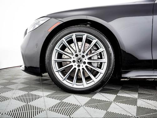 Black 2022 Mercedes-Benz S-Class 4MATIC