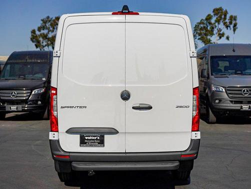 2026 Mercedes-Benz Sprinter 2500 Standard Roof