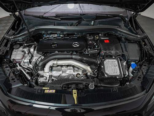 2025 Mercedes-Benz GLA 250 4MATIC