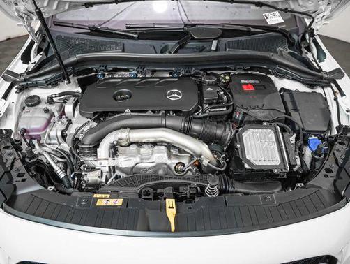 2025 Mercedes-Benz GLA 250 Base
