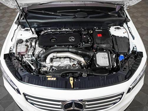 2026 Mercedes-Benz GLB 250 Base