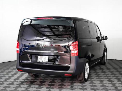 2023 Mercedes-Benz Metris Base