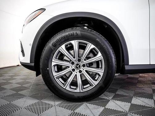 2026 Mercedes-Benz GLC 300 Base