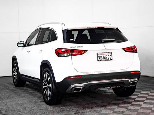 2023 Mercedes-Benz GLA 250 Base