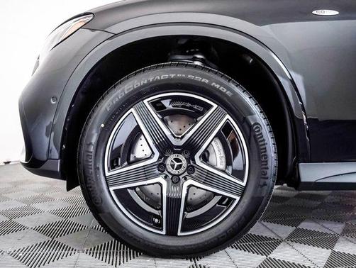 2025 Mercedes-Benz GLC 350e Base