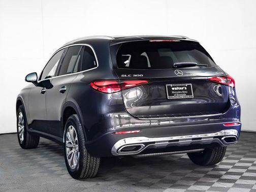 2025 Mercedes-Benz GLC 300 4MATIC