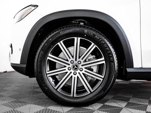 2025 Mercedes-Benz GLE 450 4MATIC