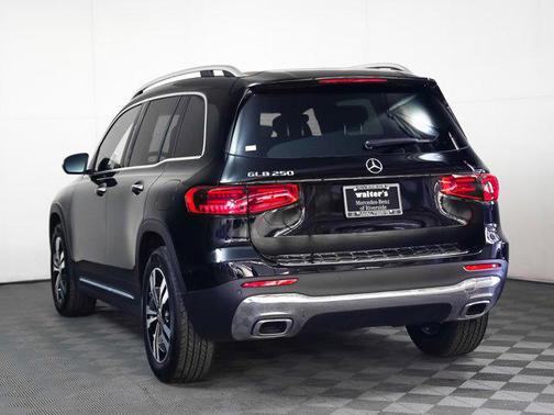 2025 Mercedes-Benz GLB 250 Base