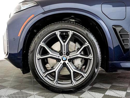 2025 BMW X5 PHEV xDrive50e