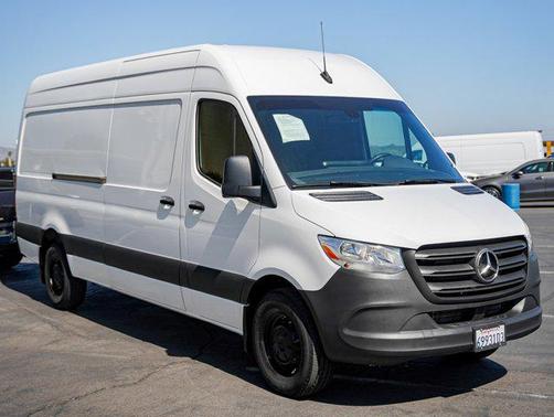 2024 Mercedes-Benz Sprinter 2500 High Roof