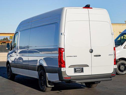 2026 Mercedes-Benz Sprinter 2500 High Roof