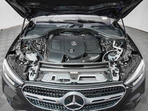 2025 Mercedes-Benz GLC 350e Base