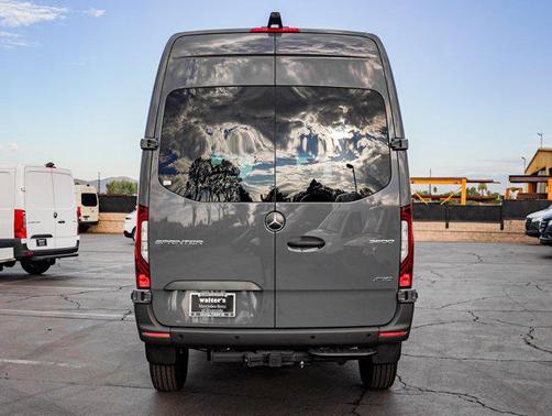 2025 Mercedes-Benz Sprinter 2500 Standard Roof