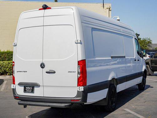 2025 Mercedes-Benz Sprinter 3500 High Roof