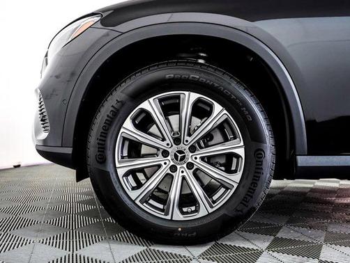 2026 Mercedes-Benz GLC 300 Base