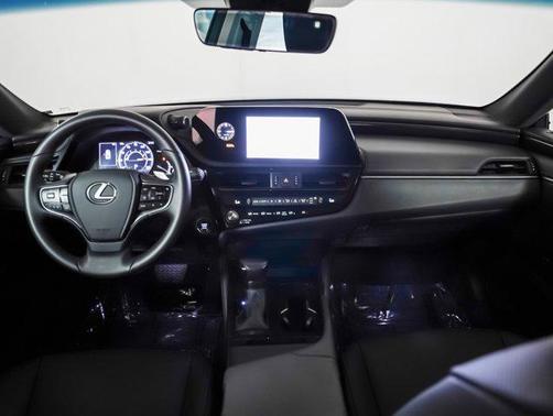 2025 Lexus ES 350 Base